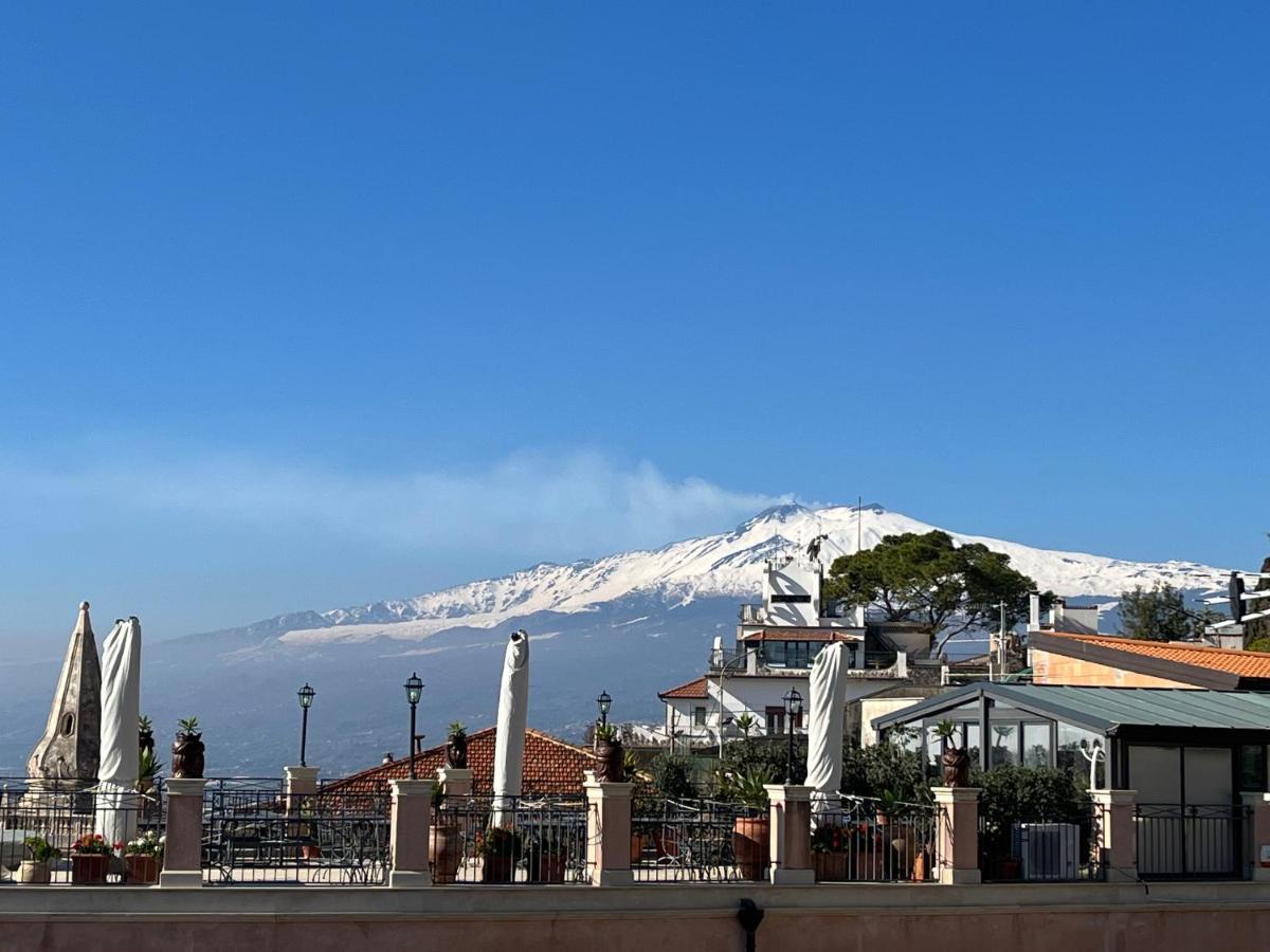 Bella Tao Hotel Taormina Exterior photo